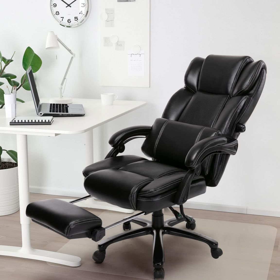 Ghế văn phòng nhập khẩu cho giám đốc có kích thước lớn hơn các mẫu ghế văn phòng thông thương