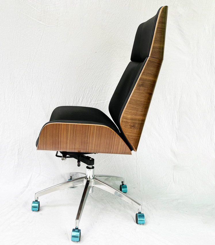 Thiết kế của ghế văn phòng gỗ bọc da vô cùng mới mẻ, sôi động được nhiều khách hàng yêu thích