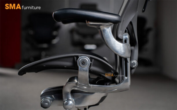 Ghế Herman Miller Aeron, Size B Khung Nhôm - Graphite - Full Option 2023