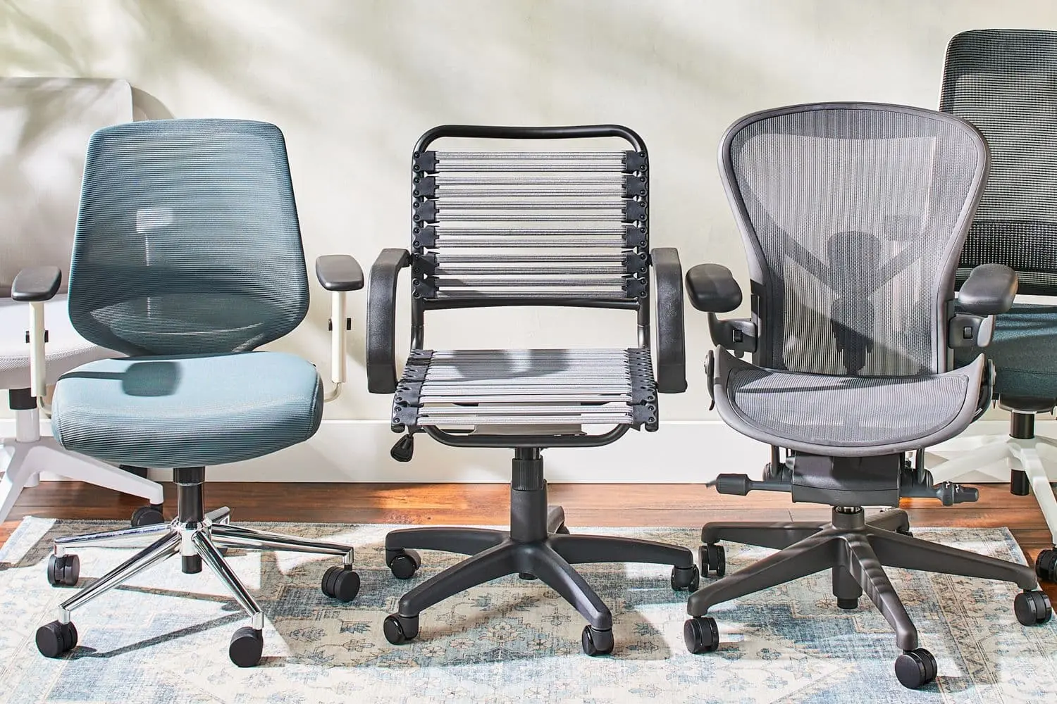 Kích thước ghế văn phòng tiêu chuẩn giúp tư thế ngồi thoải mái