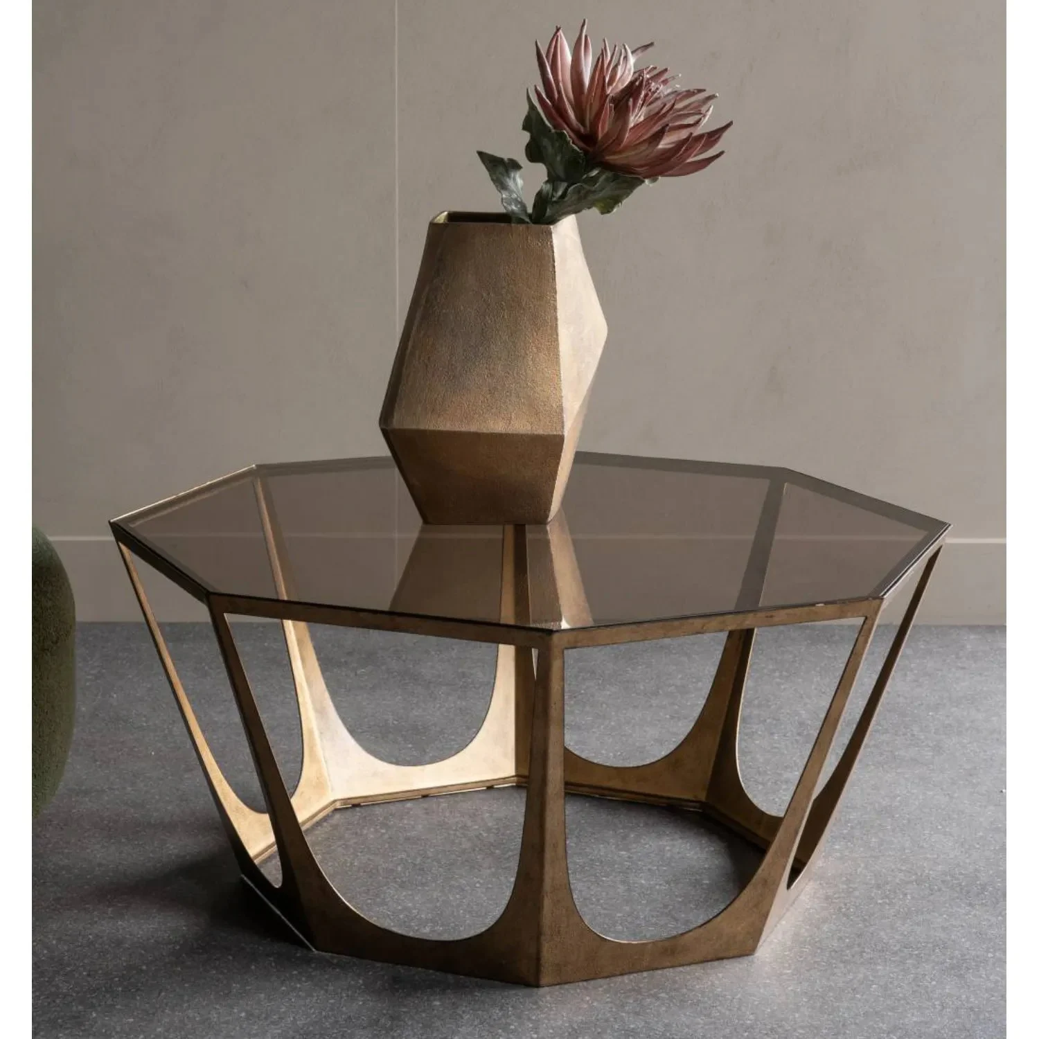 Chân bàn tạo hình nghệ thuật bằng kim loại