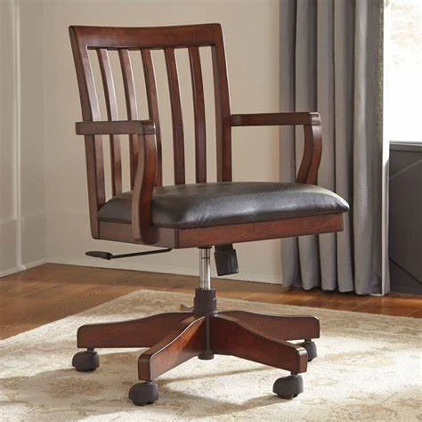 Mẫu ghế làm việc tại nhà bằng gỗ có thiết kế đơn giản phù hợp không gian phòng làm việc