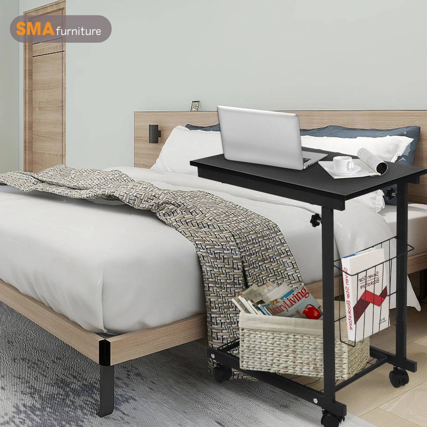 Bàn laptop trên giường giúp bảo vệ máy tính