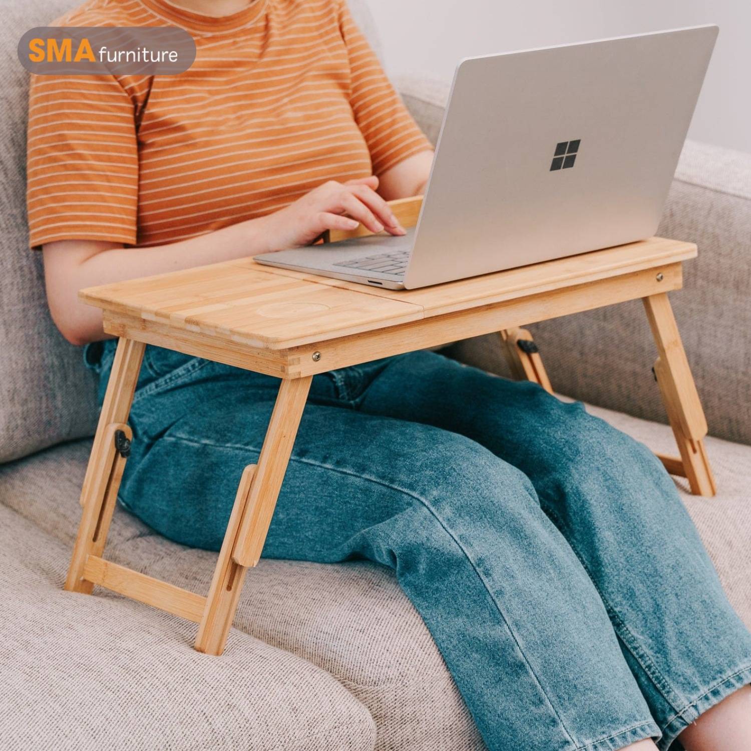 Chọn bàn laptop để giường có giá thành hợp lý