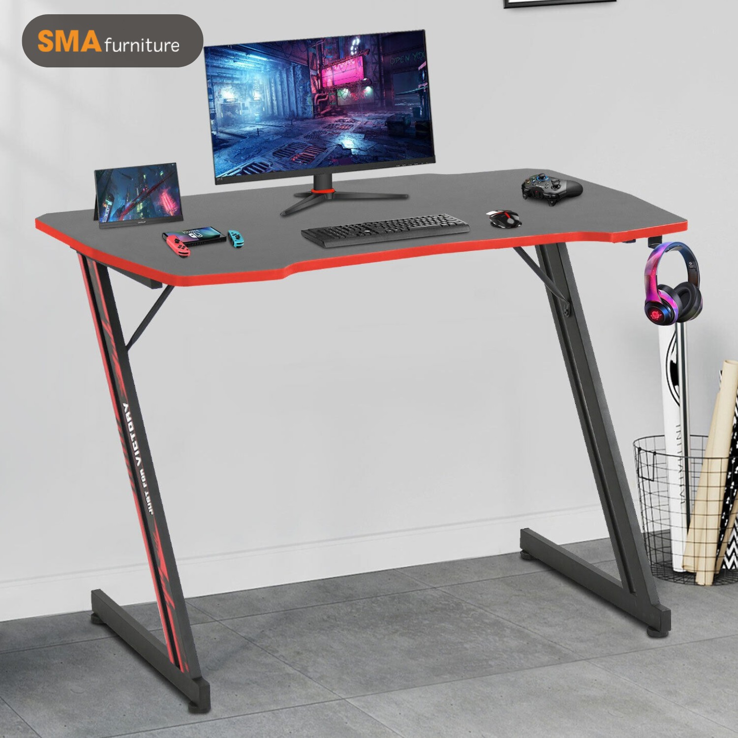 Bàn máy tính chữ Z sở hữu thiết kế ấn tượng