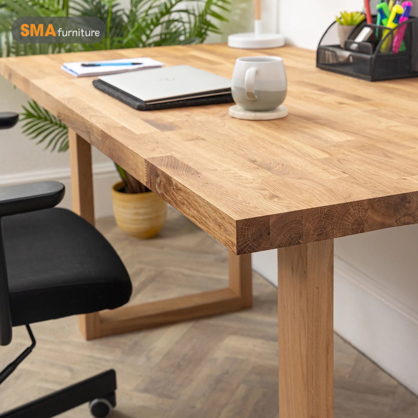 Mẫu bàn ghế gỗ cao su ghép thanh có giá thành rẻ