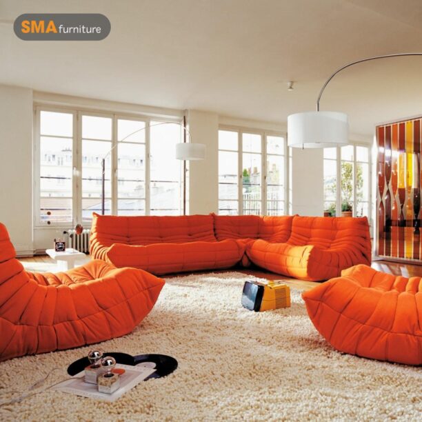Phần lưng ghế Togo thư giãn tại SMA Furniture có thiết kế hõm, ôm lấy cơ thể
