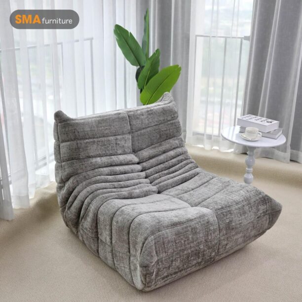 Mẫu ghế Togo thư giãn không có khung cứng mà được định hình bằng các khung sắt bên trong
