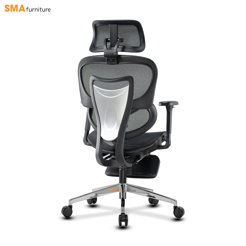 Màu đen- Gác chân